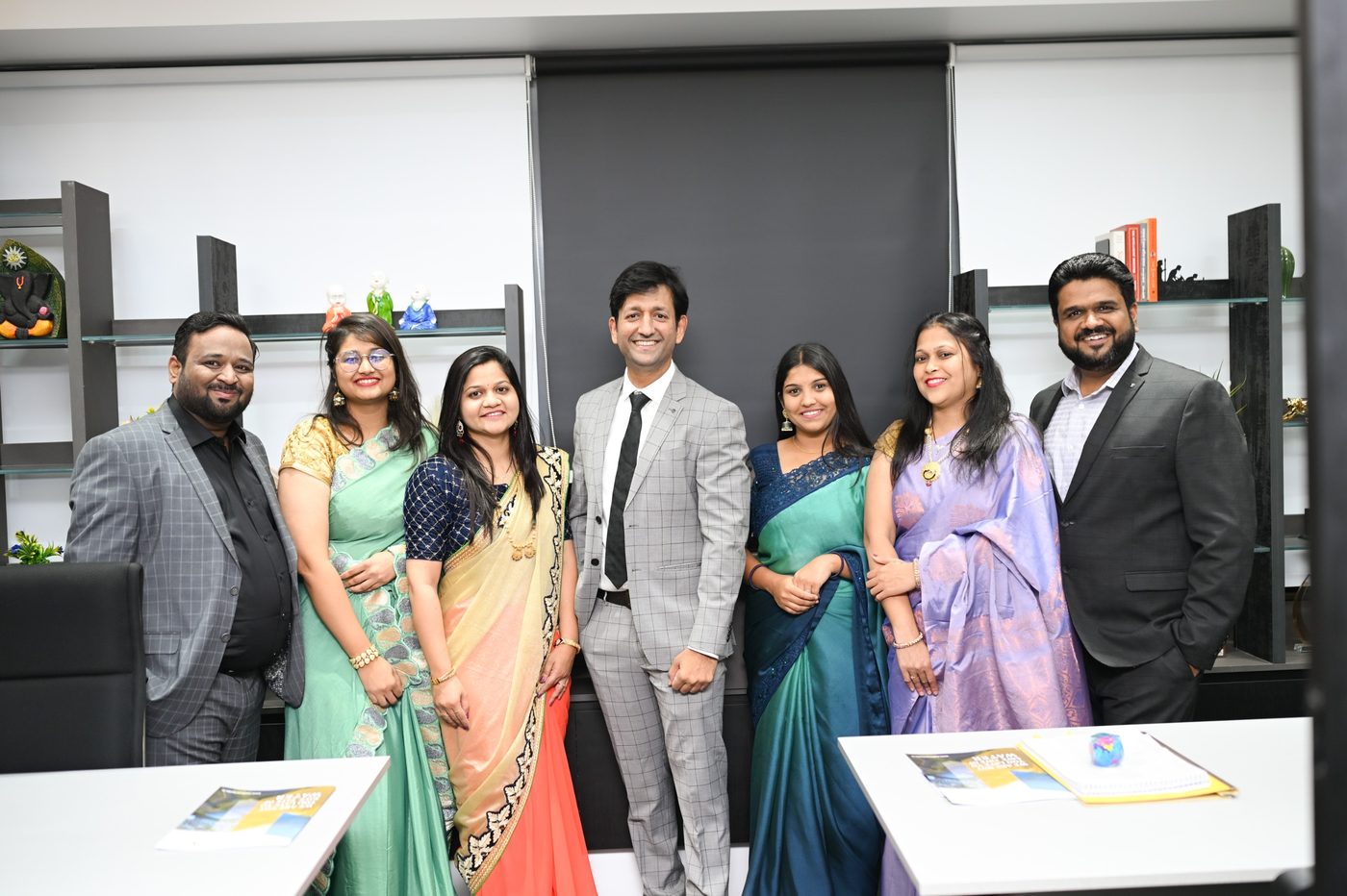Office & team moment 1