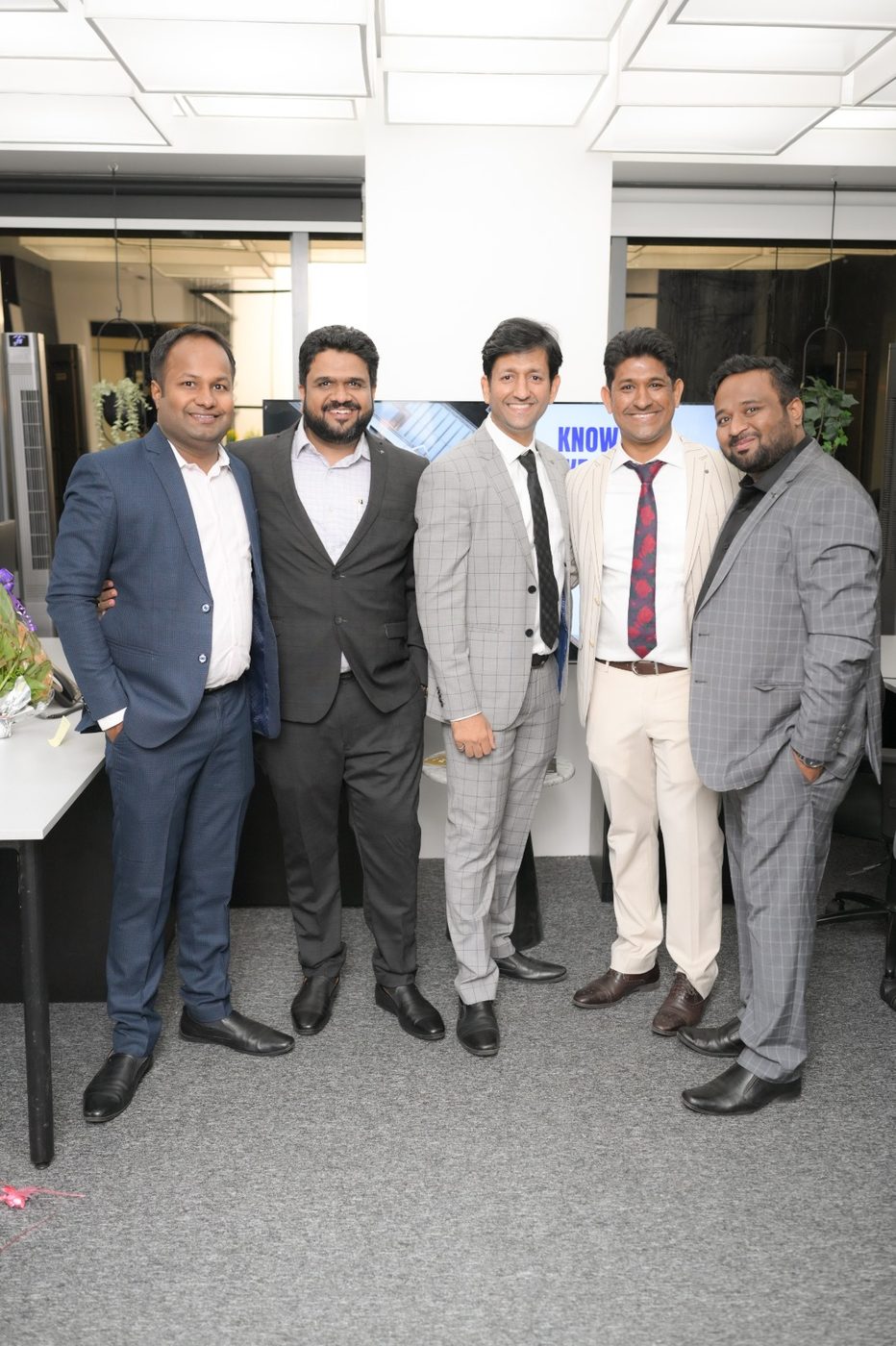Office & team moment 4