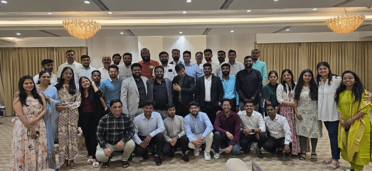 Office & team moment 17