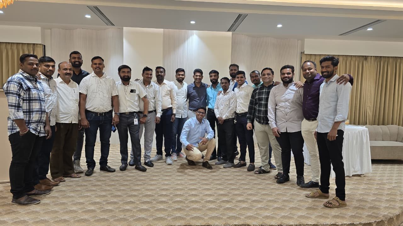 Office & team moment 23