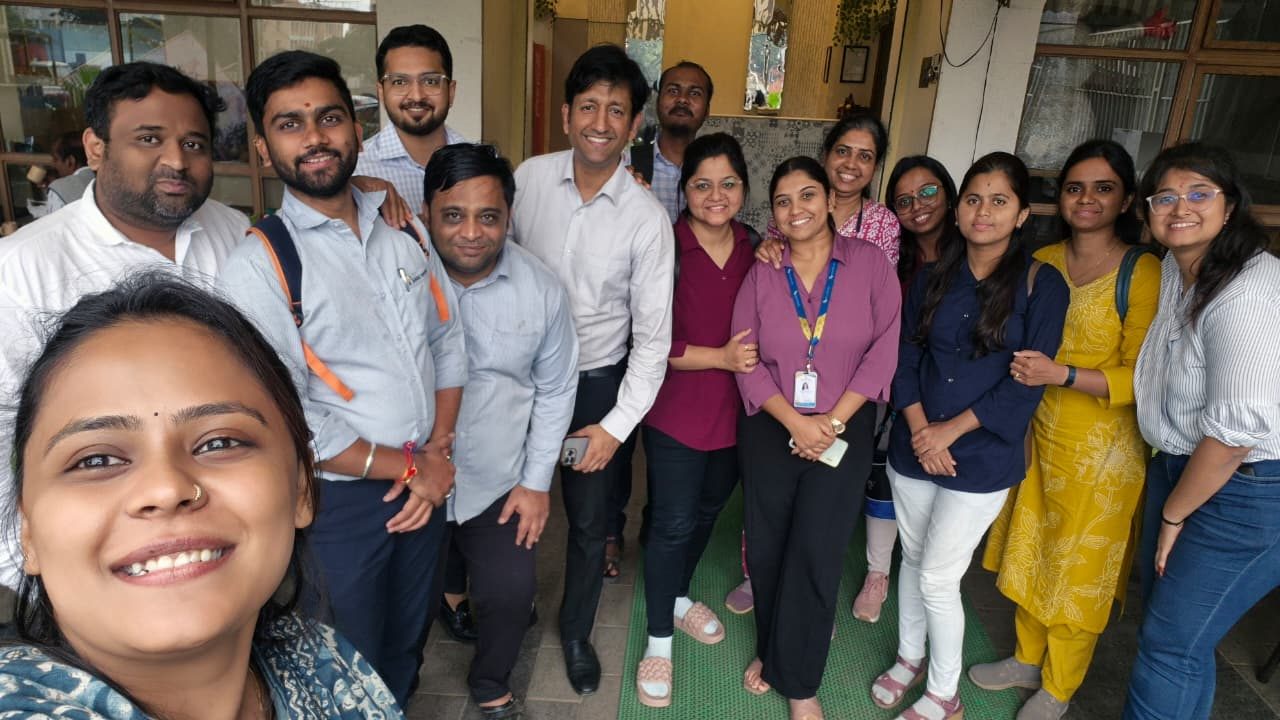 Office & team moment 32